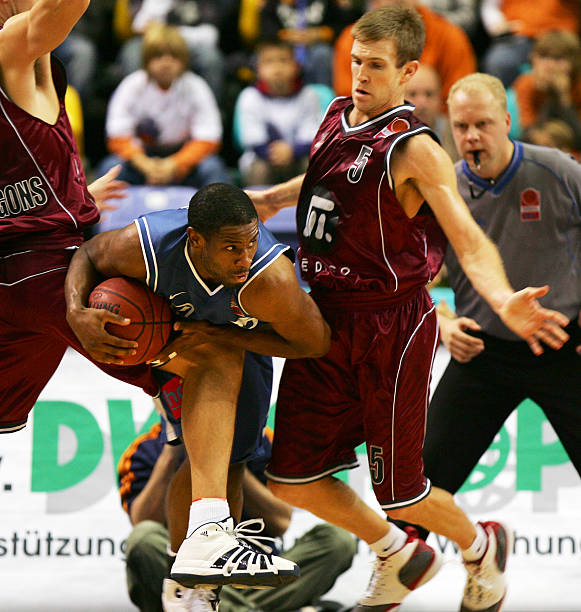 中实现了从 中实现了从