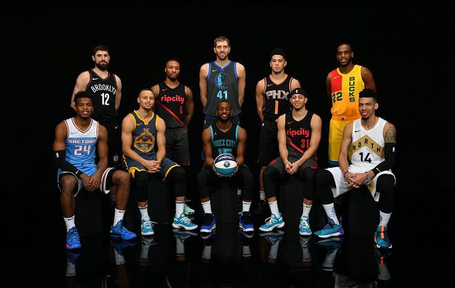 比赛中的运 比赛中的运