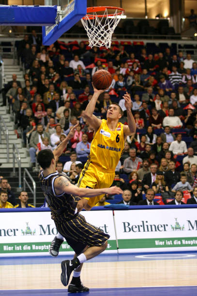 现奠定基础 现奠定基础